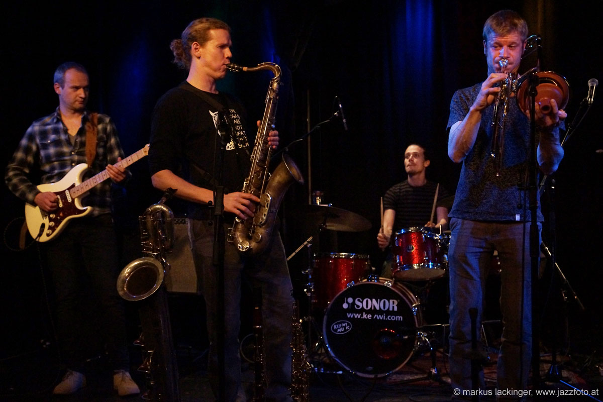 jazzit_14122195