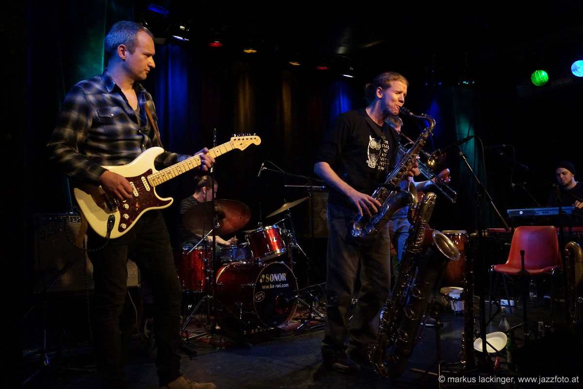 jazzit_14122199