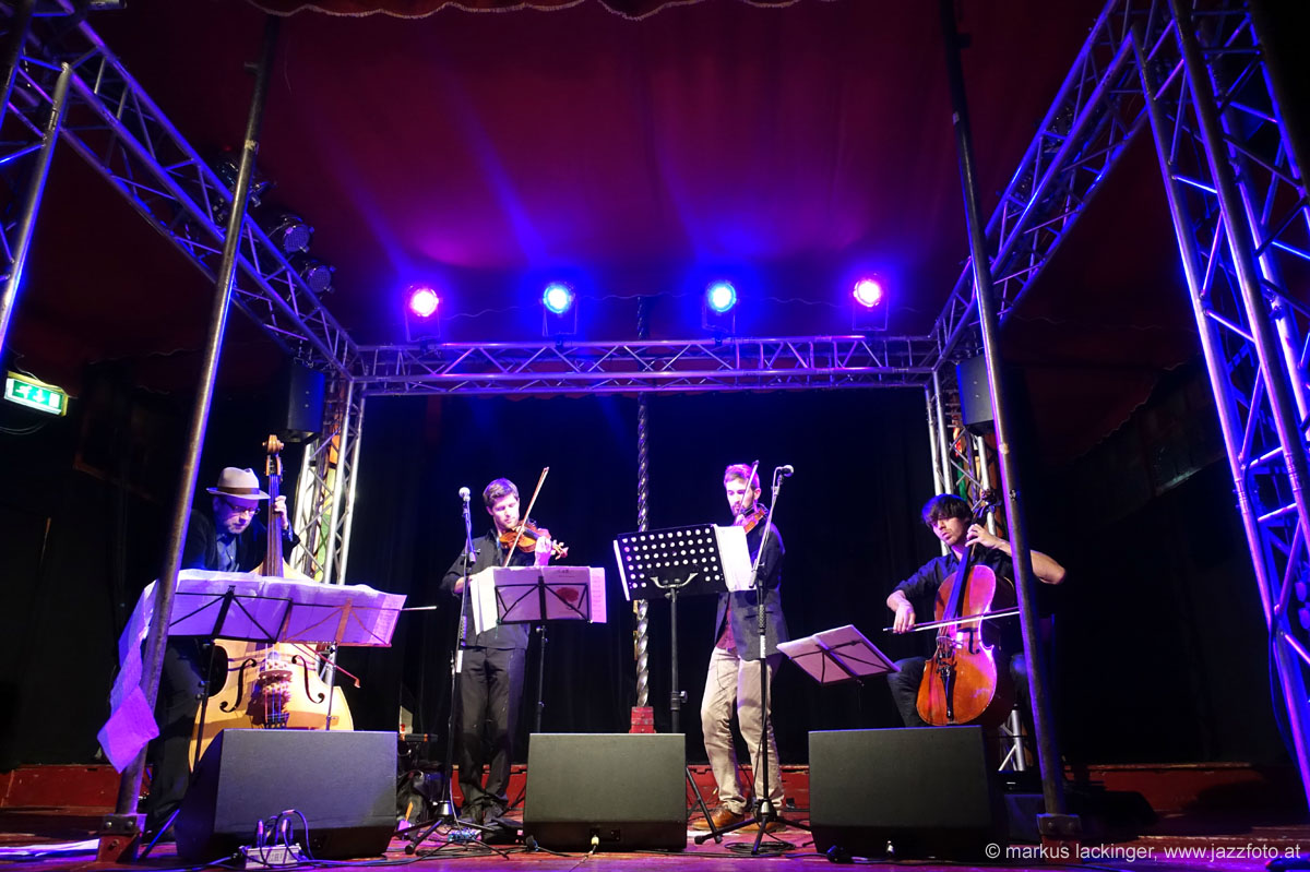 jazzit_r15128779