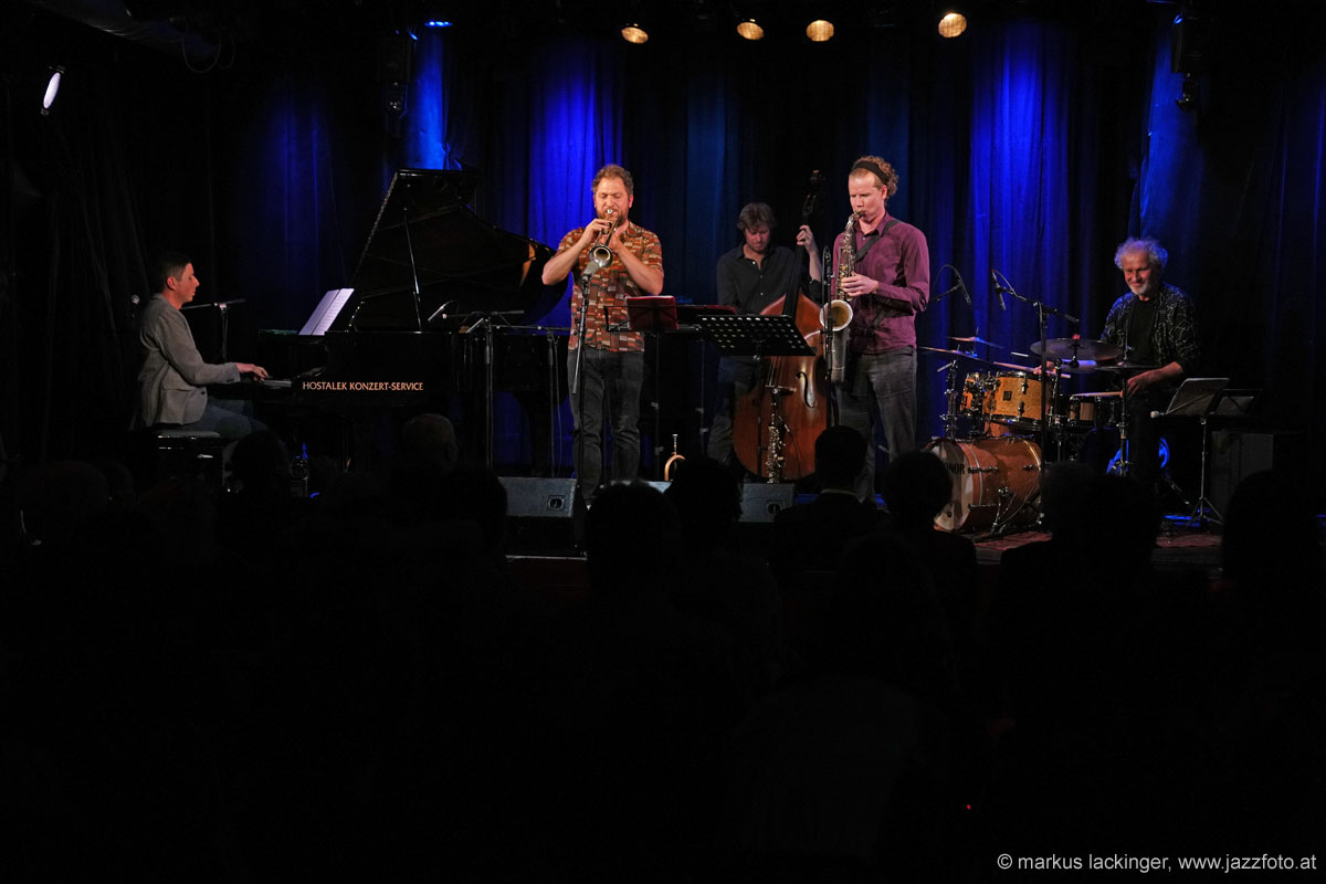 jazzit_a7401657
