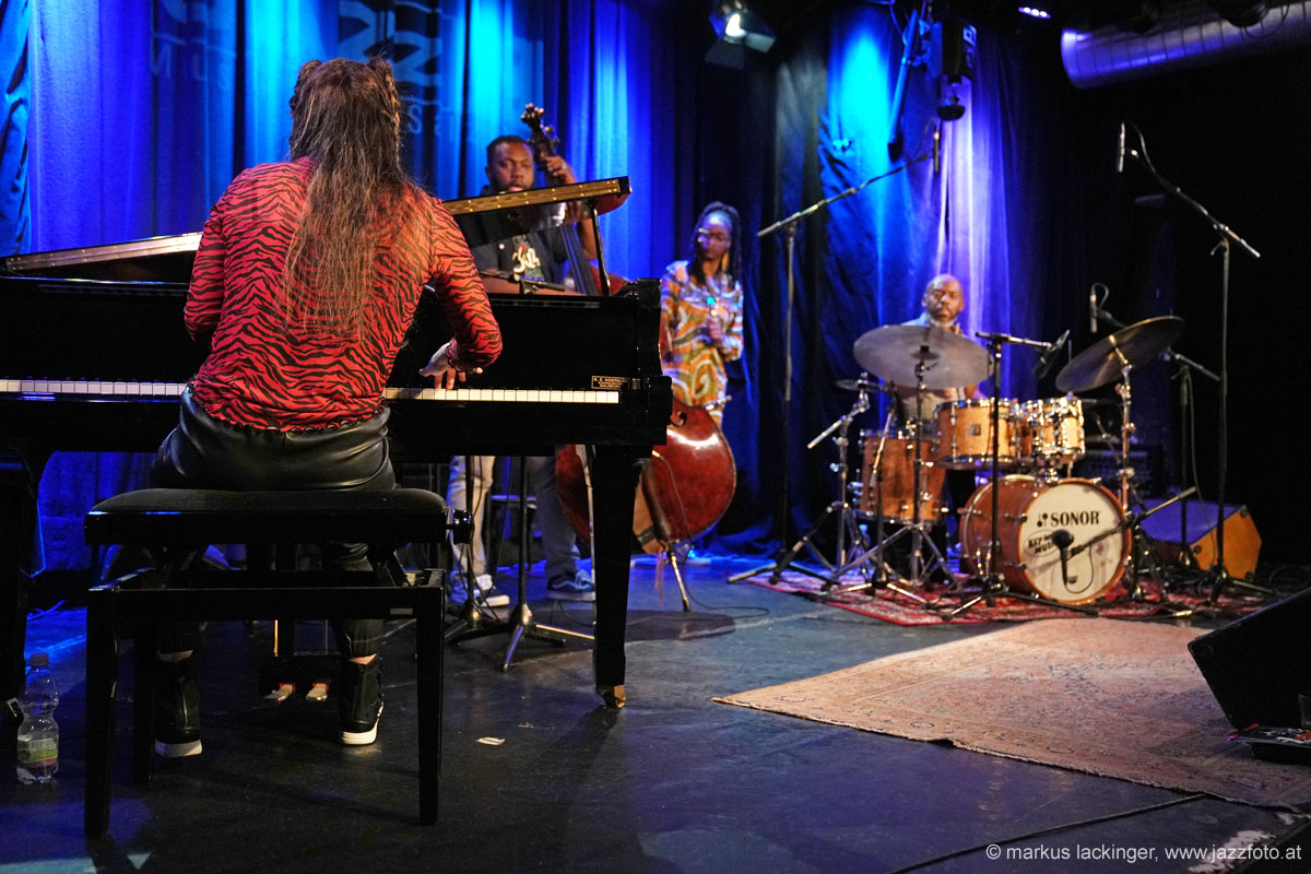 jazzit_a74_221000737