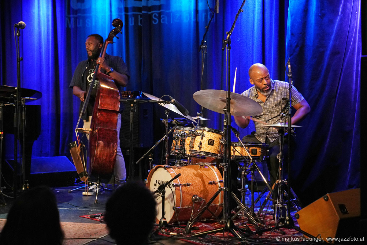 jazzit_a74_221000751