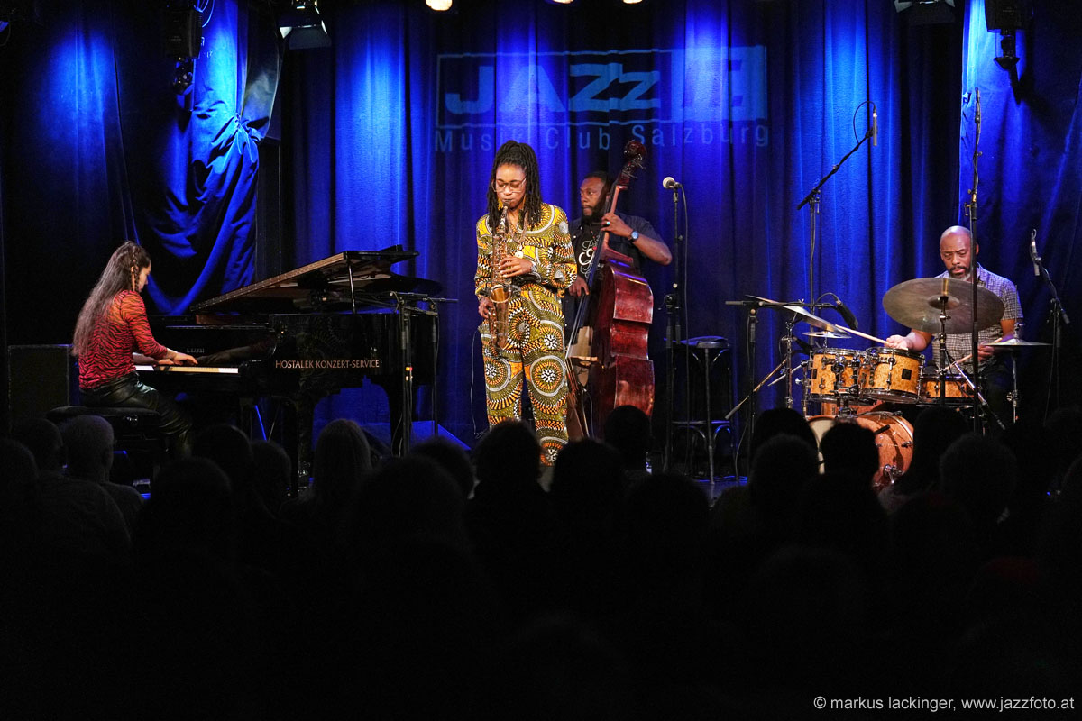 jazzit_a74_221000817