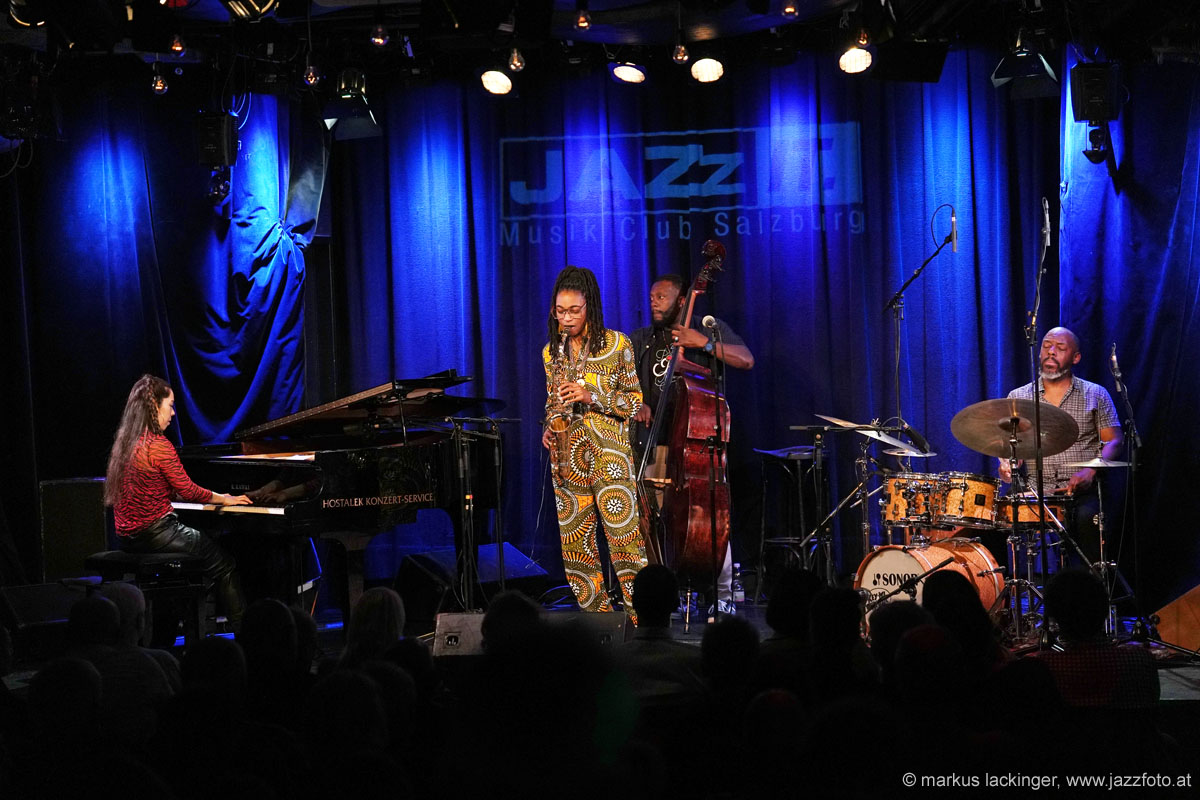 jazzit_a74_221000842