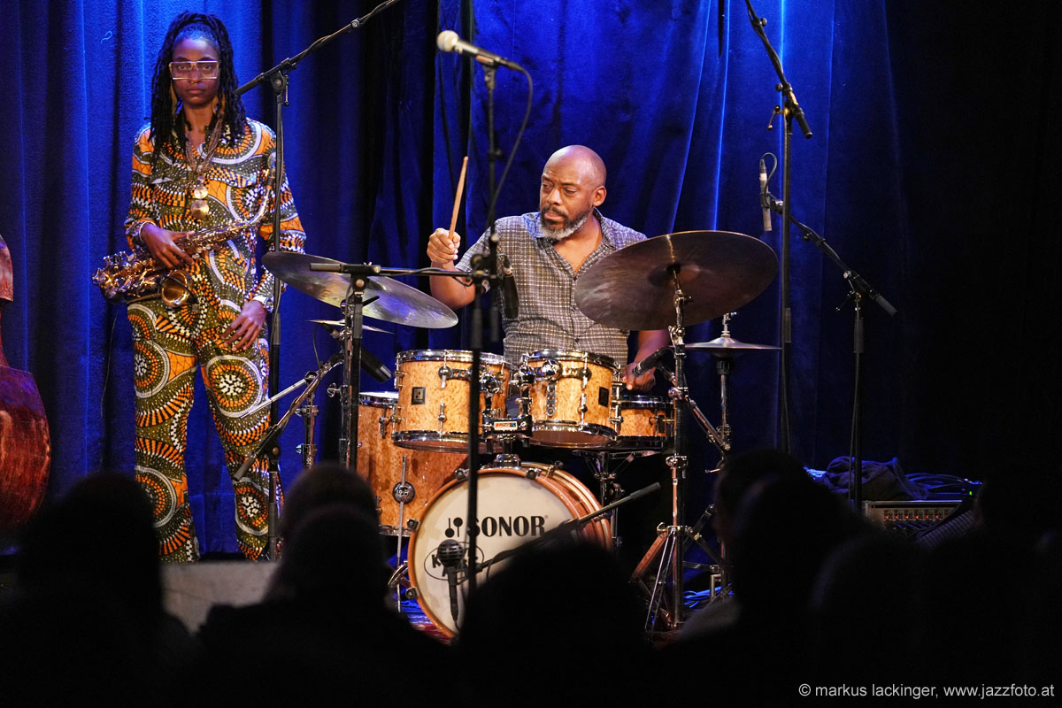 jazzit_a74_221000871