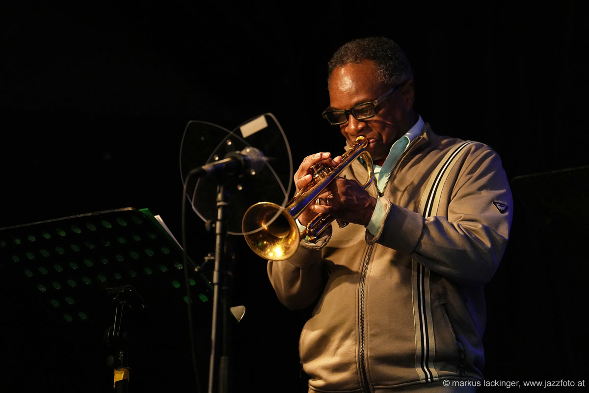 jazzit_a74-22300295
