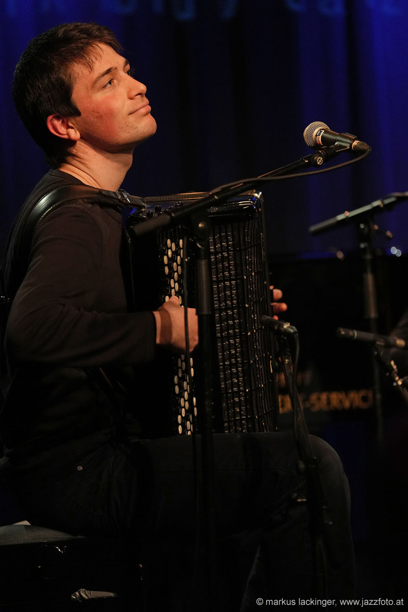 jazzit_a74_221202332
