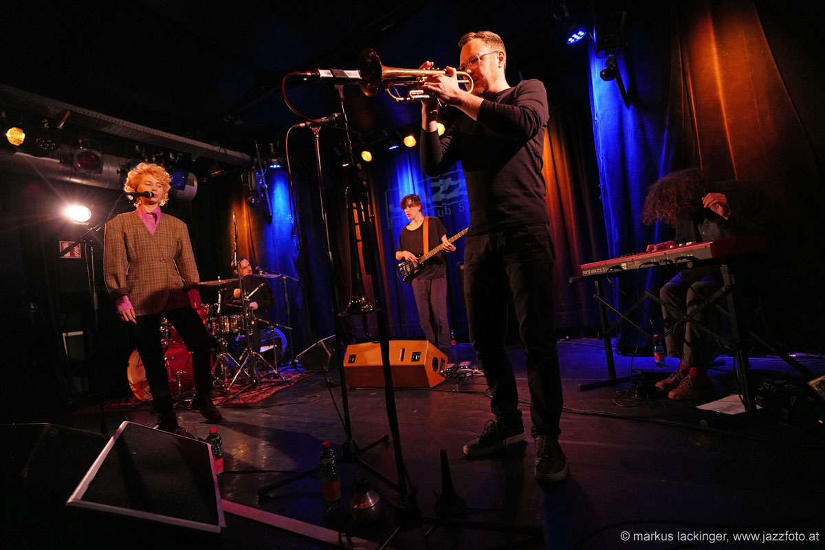 jazzit_a74_23409489