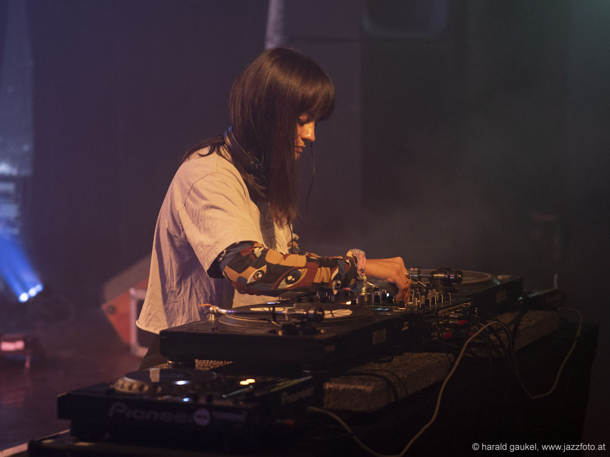 PB154239-s