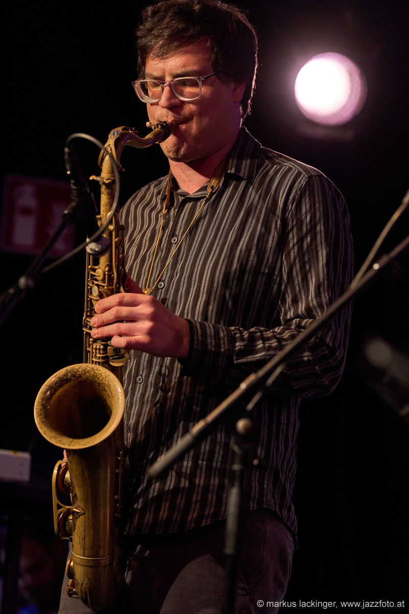 oe1_jazzit_24402080