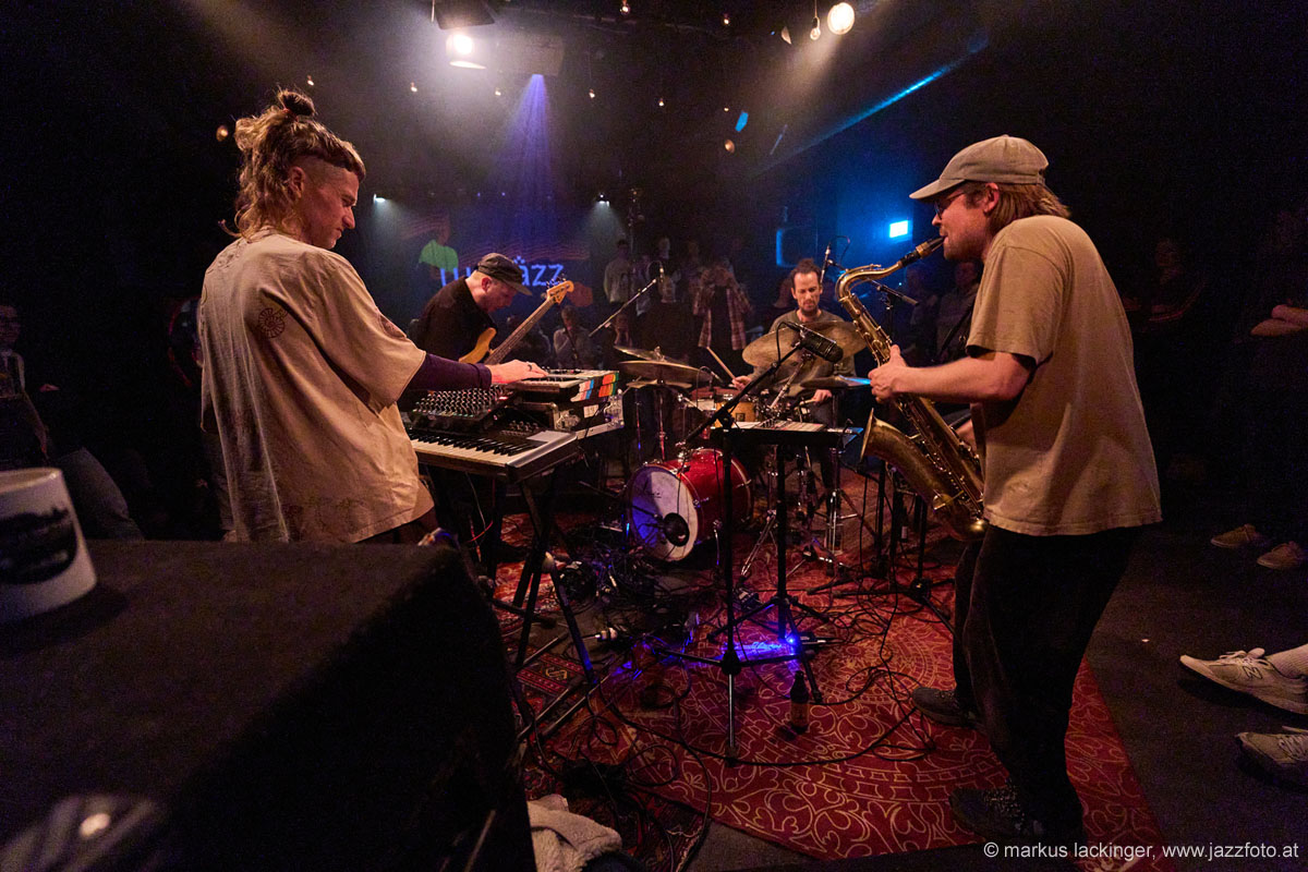 jazzit_a74_24208271