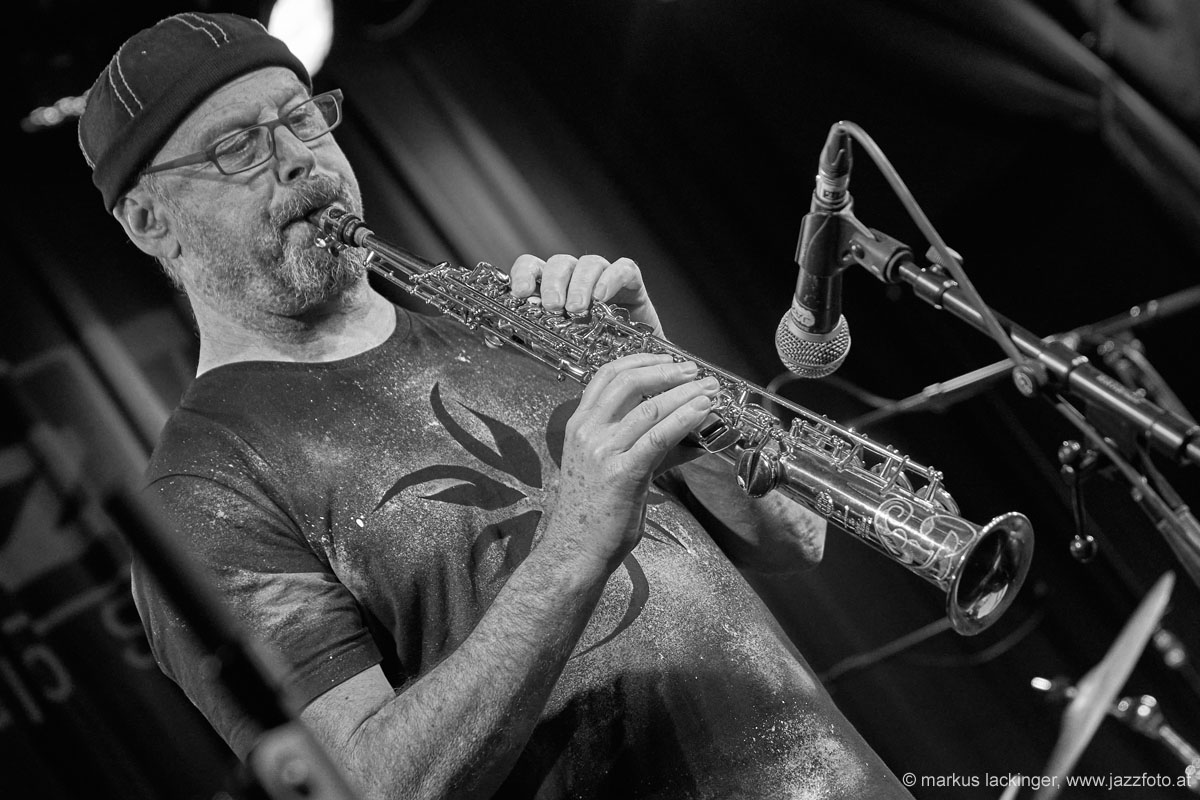 9_jazzit_sw_25200984